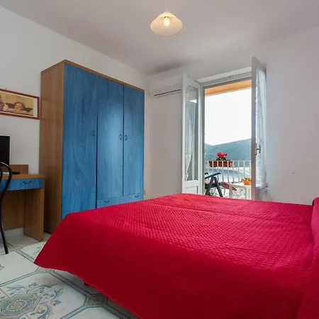 Casa vacanze L'eros Blu Di Giulia Canneto (Lipari)