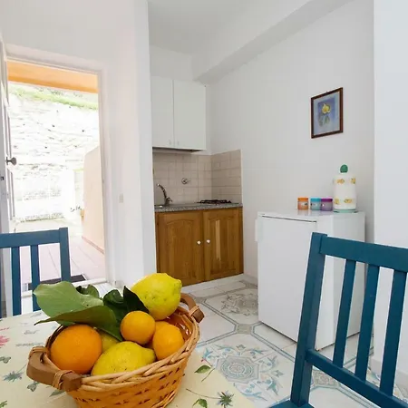 Holiday home L'eros Blu Di Giulia *
